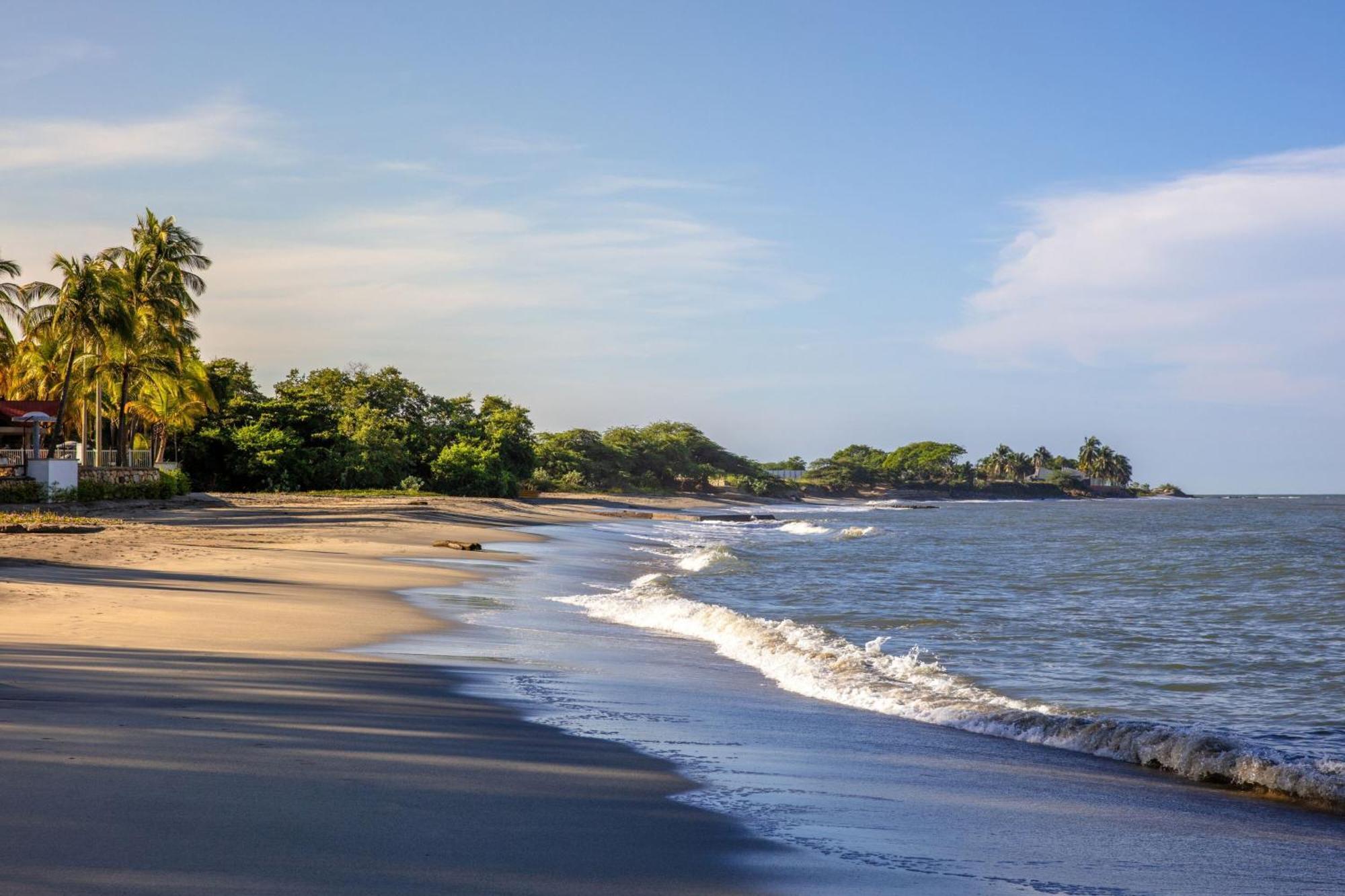 Santa Marta Marriott Resort Playa Dormida Exteriör bild Beach in San Juan del Sur