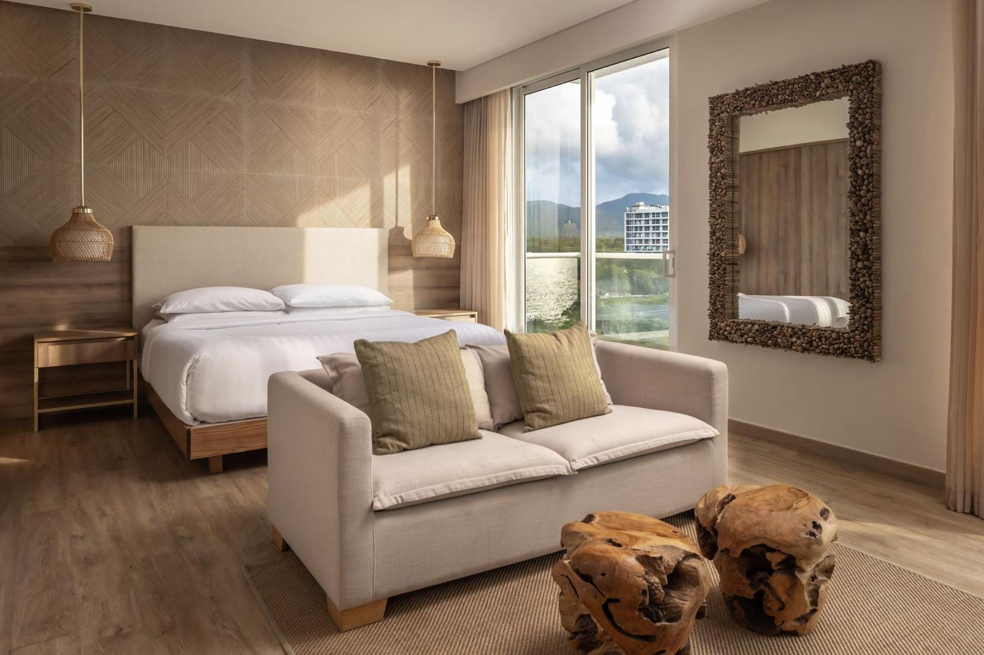 Santa Marta Marriott Resort Playa Dormida Exteriör bild A bedroom