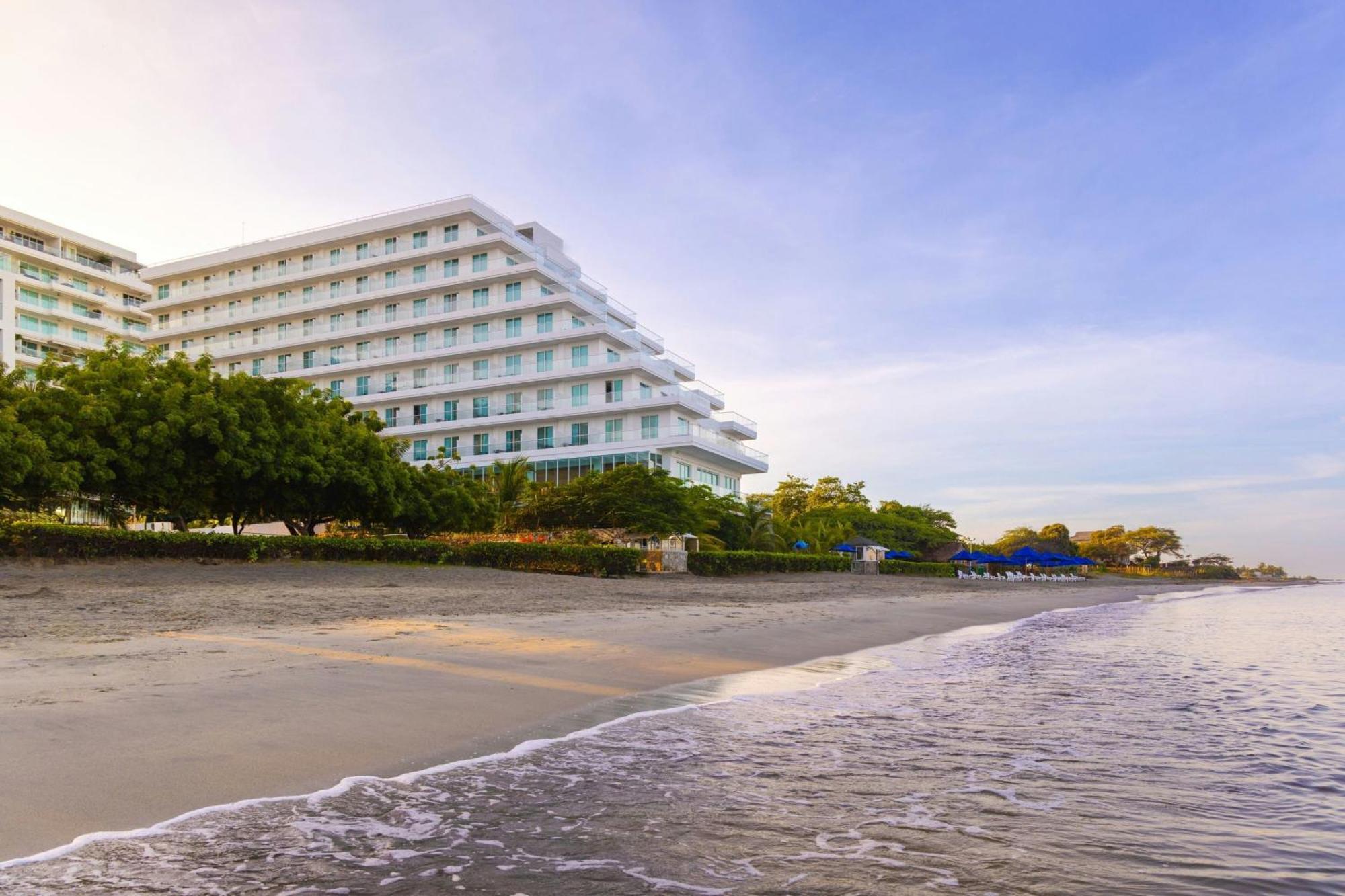 Santa Marta Marriott Resort Playa Dormida Exteriör bild The Royal